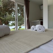 Premium mobile home for 2 people thumbnail